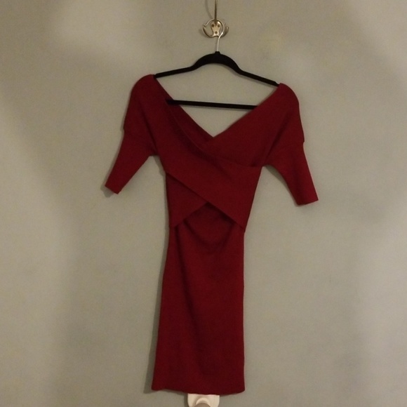 Hello Molly Dresses & Skirts - Hello molly red off the shoulder body con dress